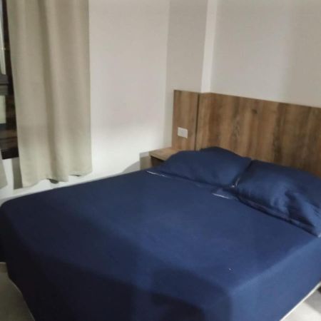 Depto Temporario La Plata Bed & Breakfast Екстериор снимка