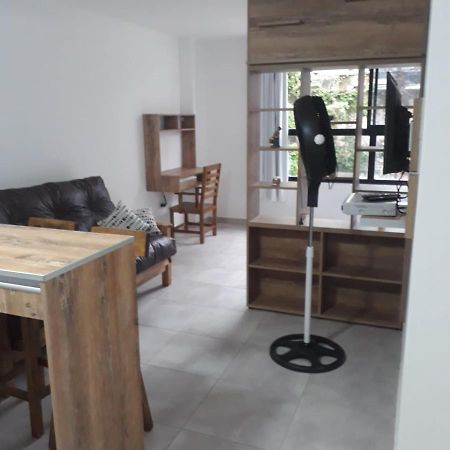 Depto Temporario La Plata Bed & Breakfast Екстериор снимка