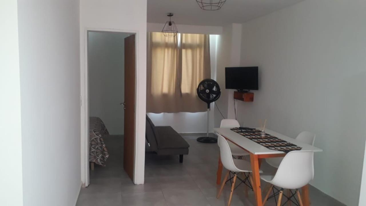 Depto Temporario La Plata Bed & Breakfast Екстериор снимка