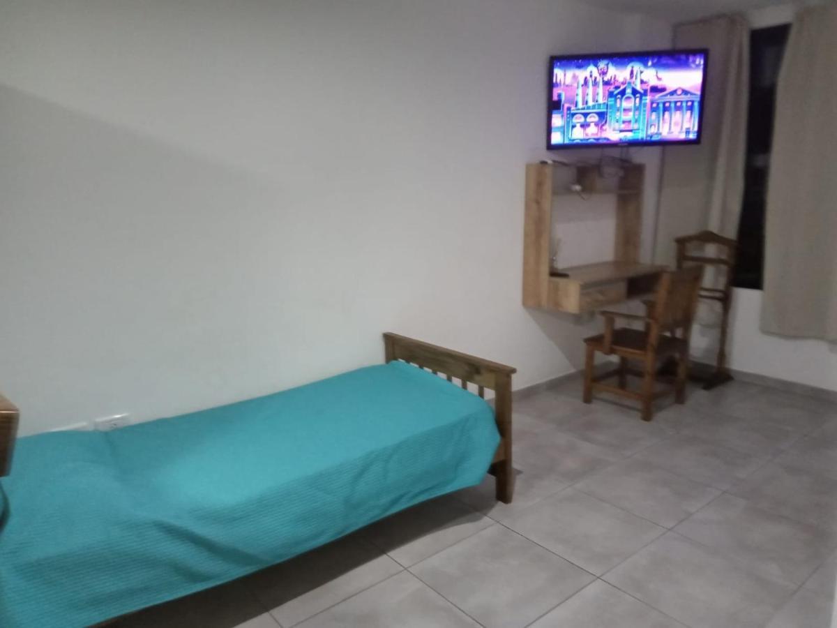 Depto Temporario La Plata Bed & Breakfast Екстериор снимка
