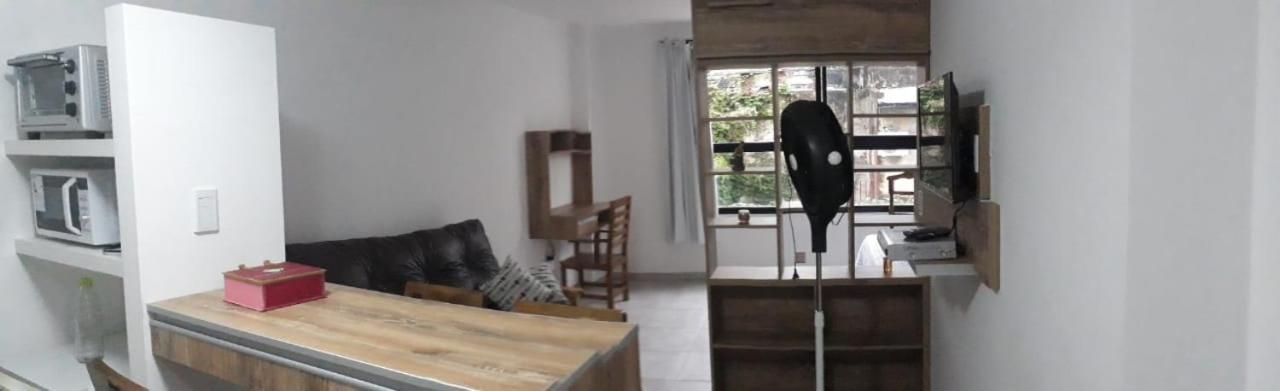 Depto Temporario La Plata Bed & Breakfast Екстериор снимка